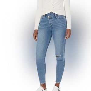 Jessica Simpson asymmetrical Button Fly Jeans 29